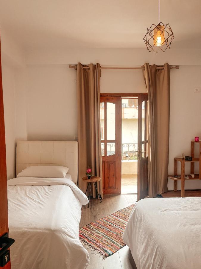 Guesthouse "Shtepia Ime" Përmet Exterior foto